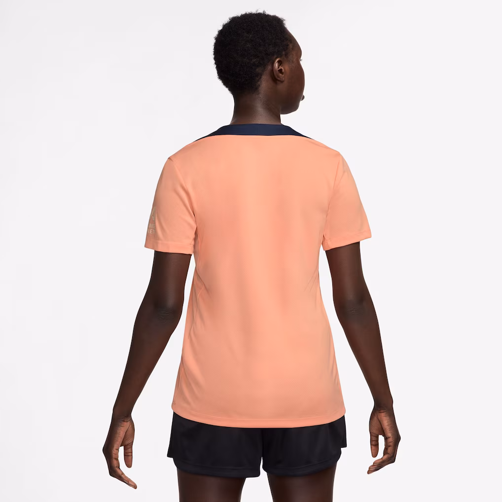 Chelsea Chelsea Nike Strike Training Top – Apricot – Womens Jerseys - Premium Chelsea Gear